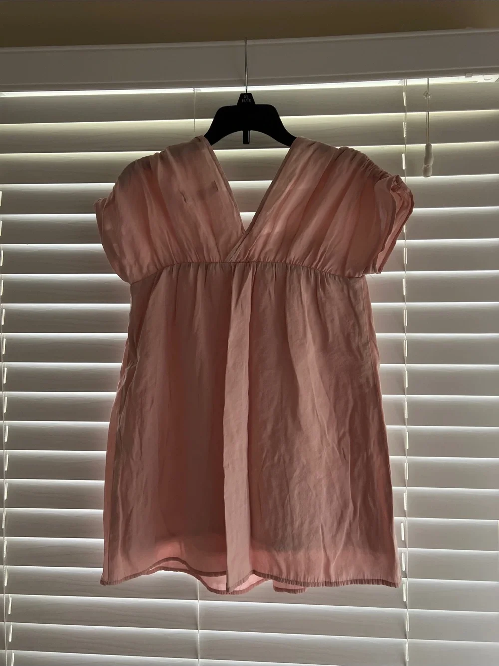 Zara Girl’s Light Pink Button-Front V-Neck Top Size 8